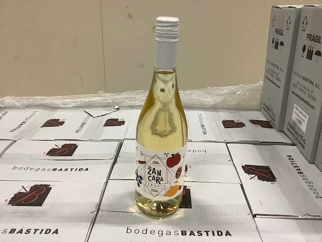 Bodegasbastida sangria (156x) - afbeelding 2 van  5