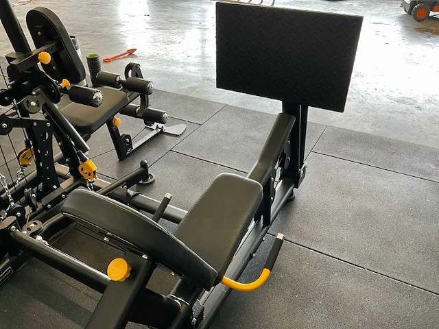 Bodylonger krachtstation - afbeelding 11 van  14