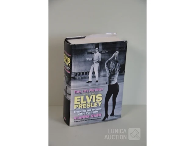 Boek: "baby, let's play house" - afbeelding 1 van  7