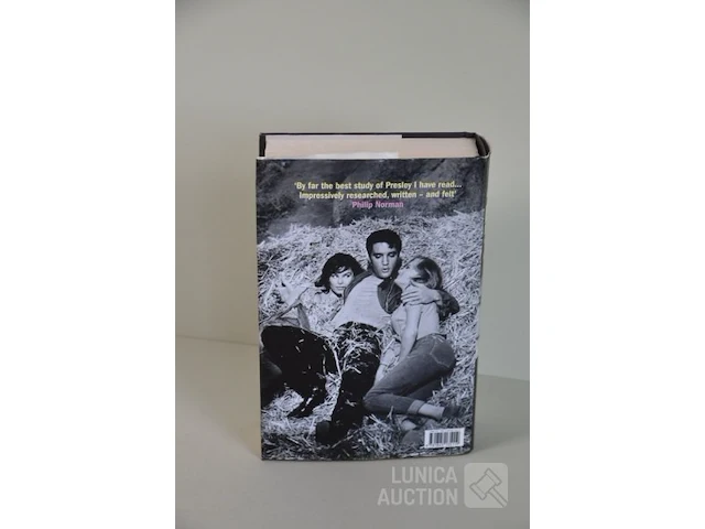 Boek: "baby, let's play house" - afbeelding 2 van  7