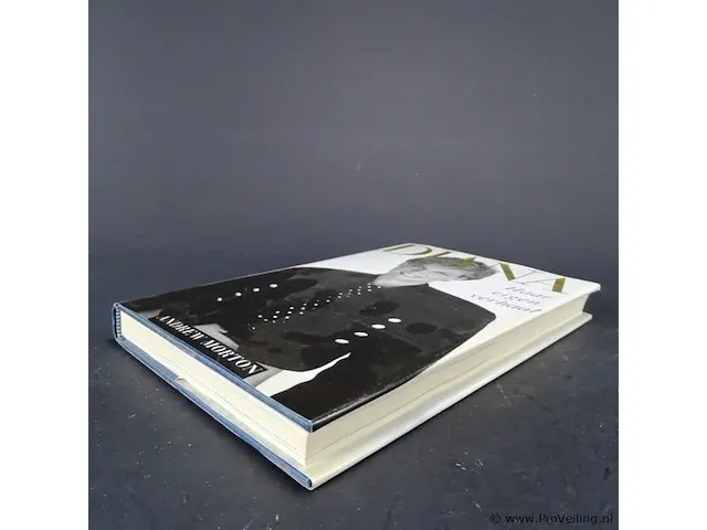 Boek. diana - afbeelding 5 van  5