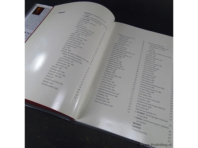 Boek. glas in lood ramen van ted felen - afbeelding 4 van  5