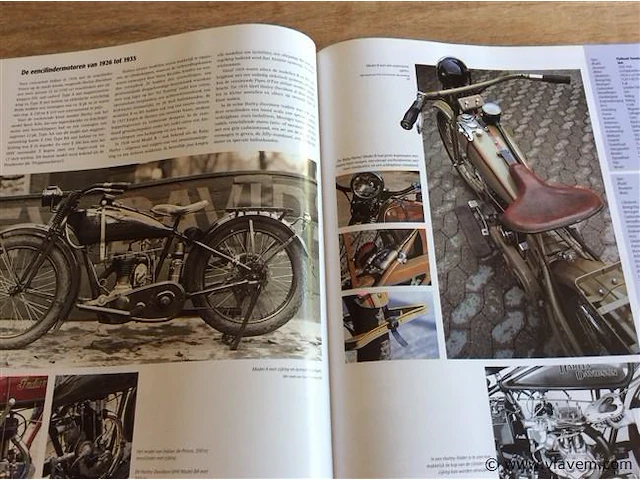 Boek: harly-davidson - afbeelding 2 van  3