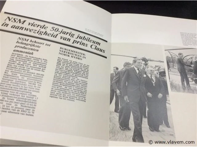 Boek " het nederlands koningshuis " - afbeelding 4 van  6