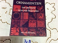 Boek ornamenten - afbeelding 1 van  3