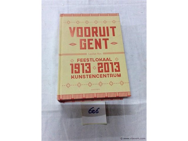 Boek: vooruit gent 1913-2013 - afbeelding 1 van  5