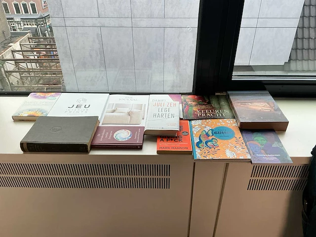 Boeken (12x) - afbeelding 1 van  8