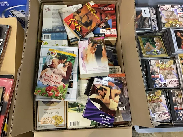 Boeken en dvd’s voor volwassenen - afbeelding 5 van  6