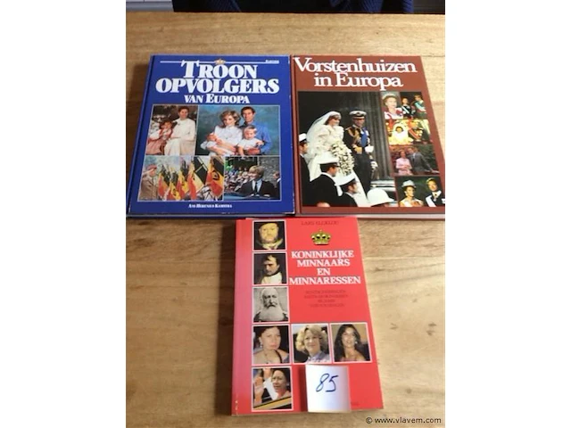 Boeken royals 3stuks - afbeelding 1 van  2