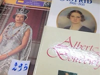 Boeken royals - afbeelding 3 van  3