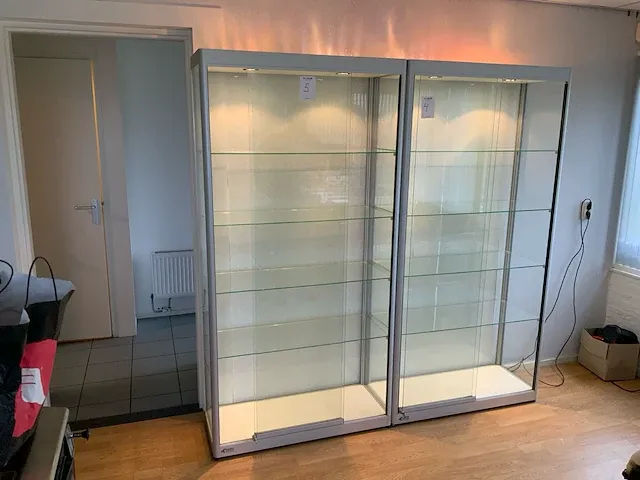 Boelstra presentatie vitrine - afbeelding 1 van  7