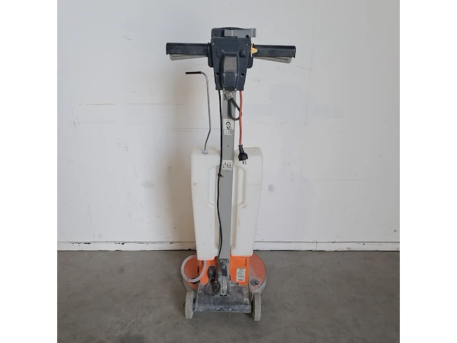Boen-/schrobmachine 230v ~, numatic, hfm 1515, 2015 - afbeelding 11 van  14