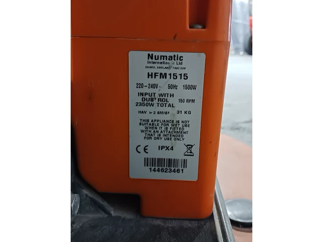 Boen-/schrobmachine 230v ~ numatic, hfm 1515, bouwjaar 2015 - afbeelding 2 van  10