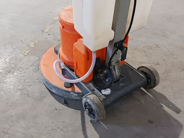 Boen-/schrobmachine 230v ~ numatic, hfm 1515, bouwjaar 2015 - afbeelding 10 van  10