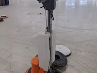 Boen-/schrobmachine numatic, hfm 1515, bouwjaar 2015 - afbeelding 12 van  18
