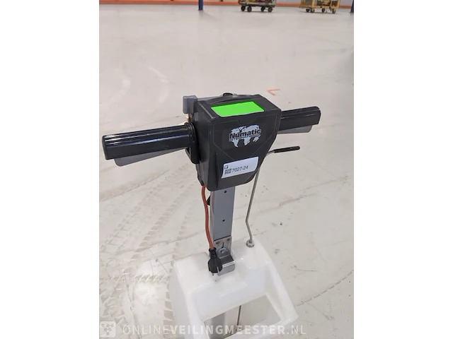 Boen-/schrobmachine numatic, hfm 1515, bouwjaar 2015 - afbeelding 14 van  18