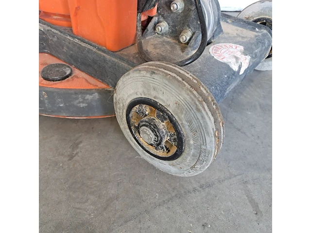 Boen-/schuurmachine - 450mm - 230v, numatic, hfm 1515, 2015 - afbeelding 2 van  14