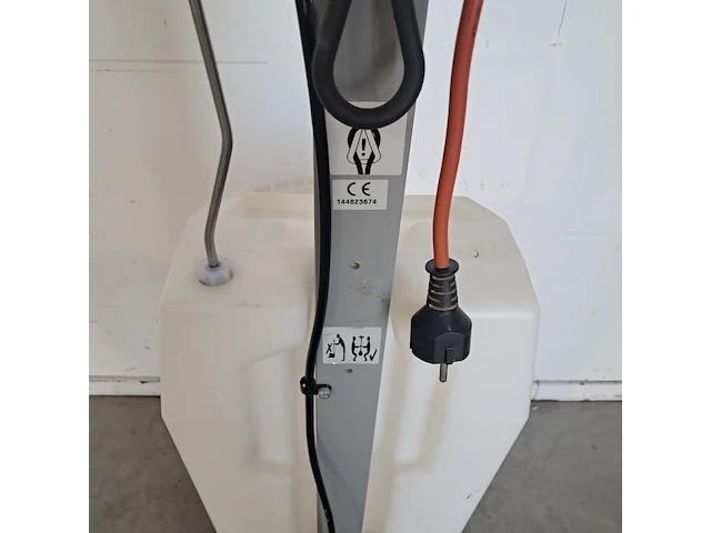 Boen-/schuurmachine - 450mm - 230v, numatic, hfm 1515, 2015 - afbeelding 12 van  14
