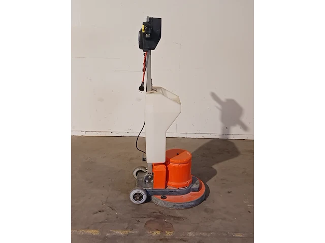 Boen-/schuurmachine - 450mm - 230v numatic, hfm 1515, bouwjaar 2018 - afbeelding 4 van  10