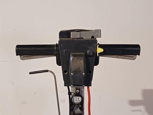 Boen-/schuurmachine - 450mm - 230v numatic, hfm 1515, bouwjaar 2018 - afbeelding 6 van  10