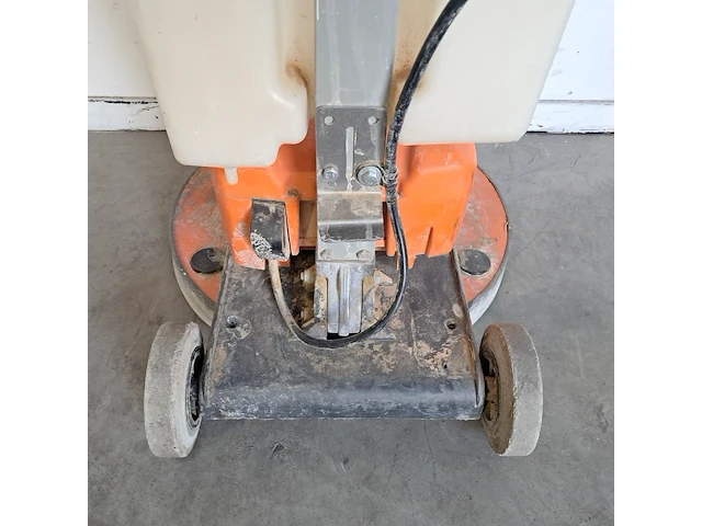 Boen-/schuurmachine - 450mm - 230v, numatic, npr 1515, 2013 - afbeelding 14 van  15
