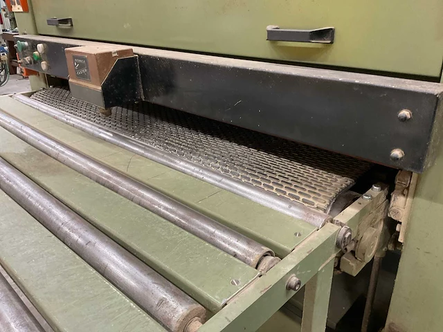Boere tks 1300 breedbandschuurmachine - afbeelding 15 van  16