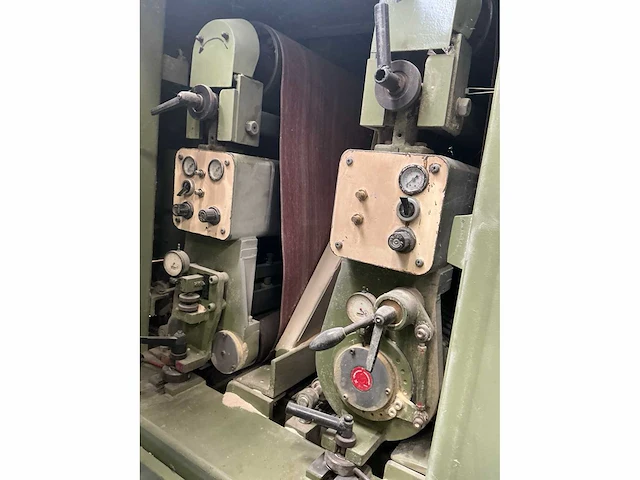Boere tks1300 breedbandschuurmachine - afbeelding 2 van  10