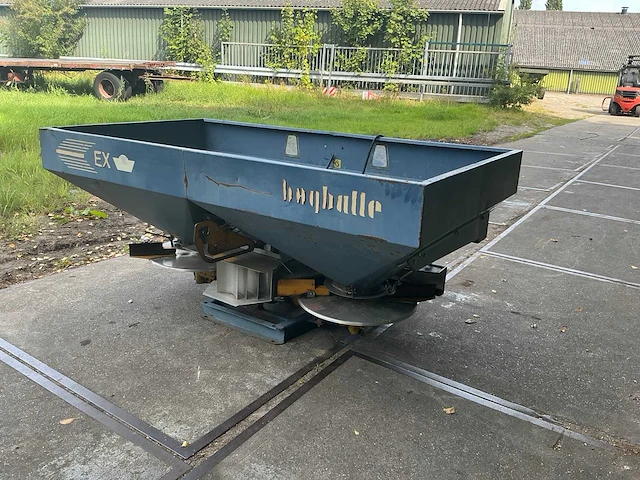Bogballe kunstmeststrooier - afbeelding 1 van  19