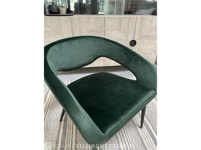 Boho fauteuil in donker groen velvet stof groen / zwart - afbeelding 2 van  6