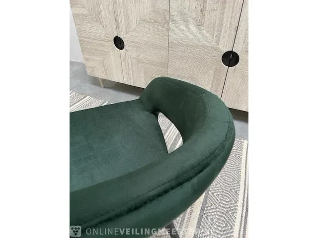 Boho fauteuil in donker groen velvet stof groen / zwart - afbeelding 6 van  6