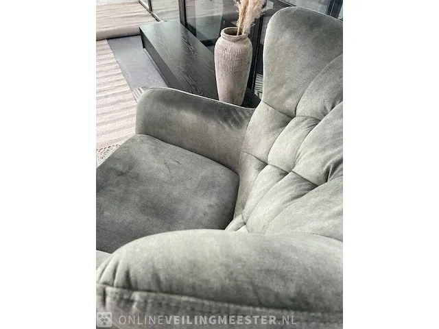 Boho fauteuil in faded green velvet toff, antraciet groen / zwart - afbeelding 6 van  9
