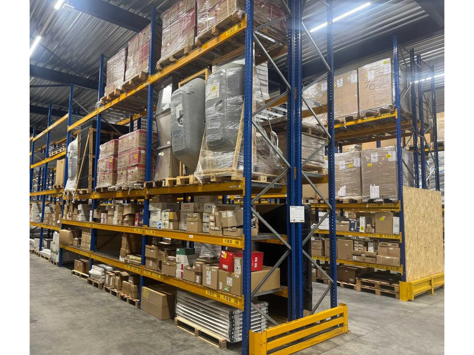 Boilers, warmtepompen, buitenverlichting en installatiematerialen