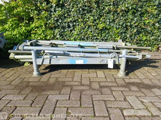 Bok met ca 14x randbeveiliging - afbeelding 2 van  3