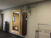 Bokszak met muurbeugel. - afbeelding 2 van  3