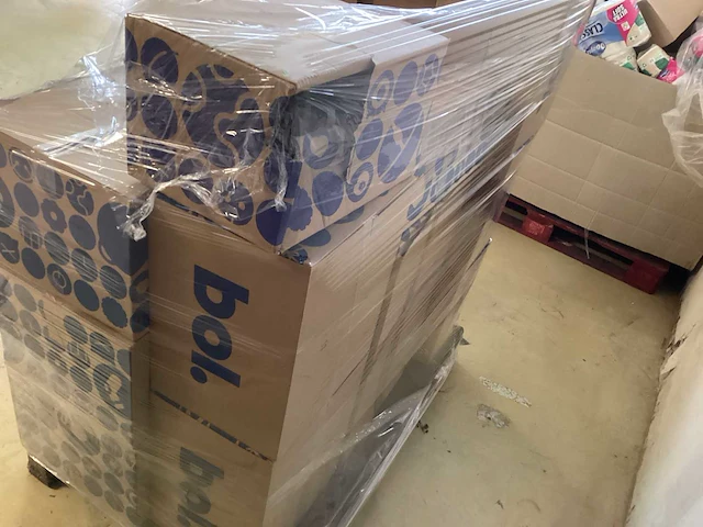 Bol.com ongeopende retourpakketten pallet retourgoederen - afbeelding 4 van  4