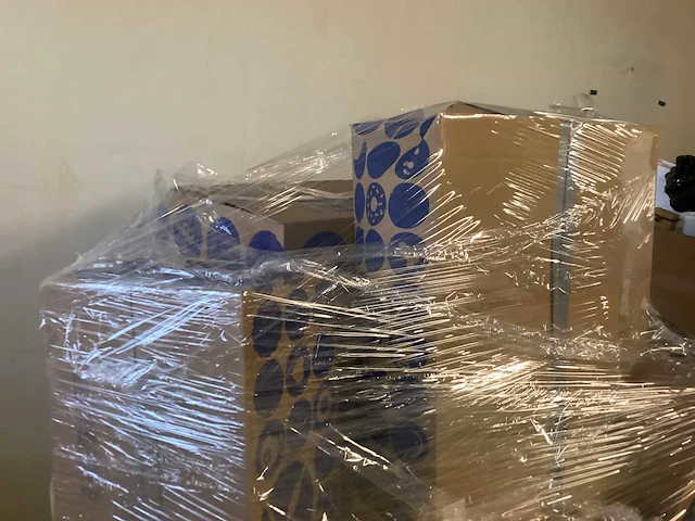 Bol.com ongeopende retourpakketten pallet retourgoederen - afbeelding 3 van  8