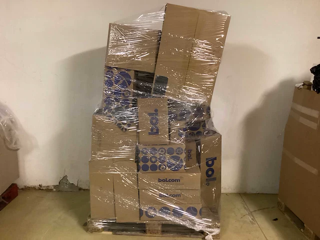 Bol.com ongeopende retourpakketten pallet retourgoederen - afbeelding 3 van  3