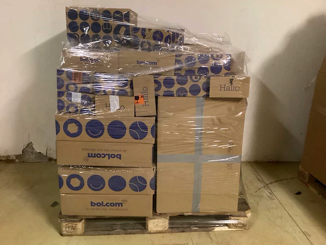 Bol.com ongeopende retourpakketten pallet retourgoederen - afbeelding 1 van  3