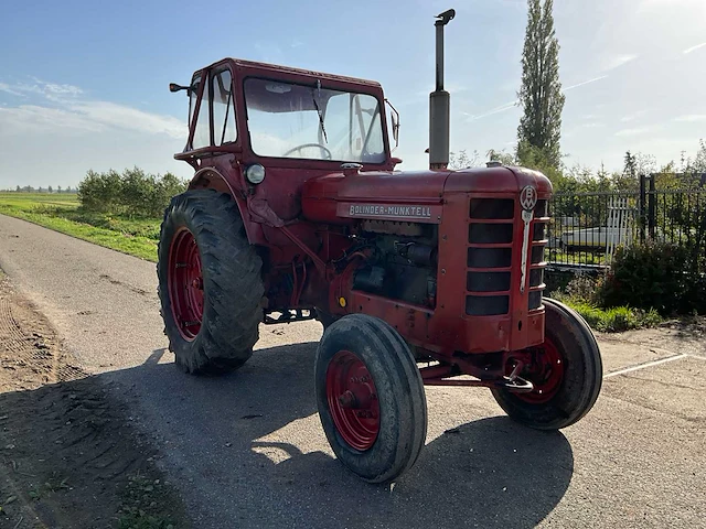 Bolinder munktell 470 diesel oldtimer tractor - afbeelding 12 van  25