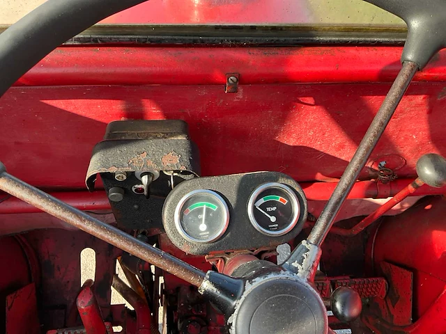 Bolinder munktell 470 diesel oldtimer tractor - afbeelding 24 van  25
