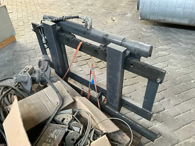 Bolzoni vorkenbord met sideshift - afbeelding 2 van  7