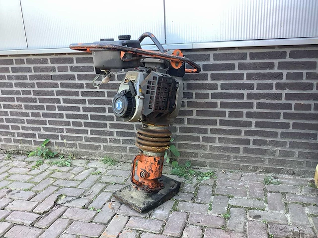 Bomag 55 trilstamper - afbeelding 1 van  6