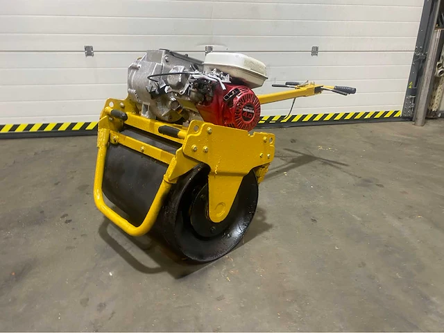 Bomag single wals - afbeelding 1 van  10