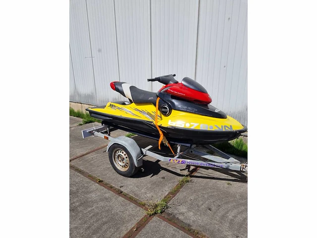Bombardi - grip-gear - waterscooter - afbeelding 3 van  22