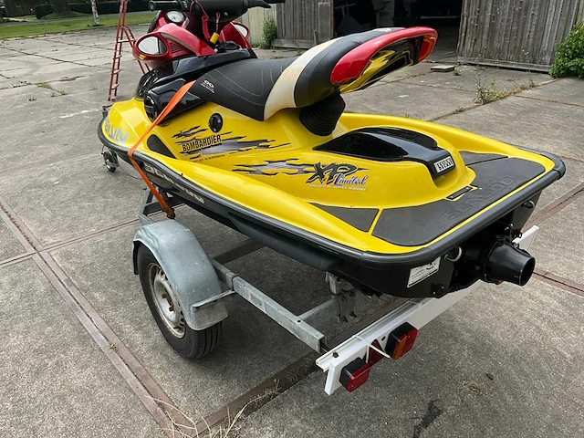 Bombardi - grip-gear - waterscooter - afbeelding 18 van  22