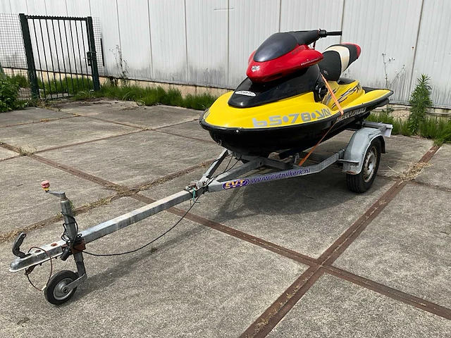 Bombardi - grip-gear - waterscooter - afbeelding 20 van  22