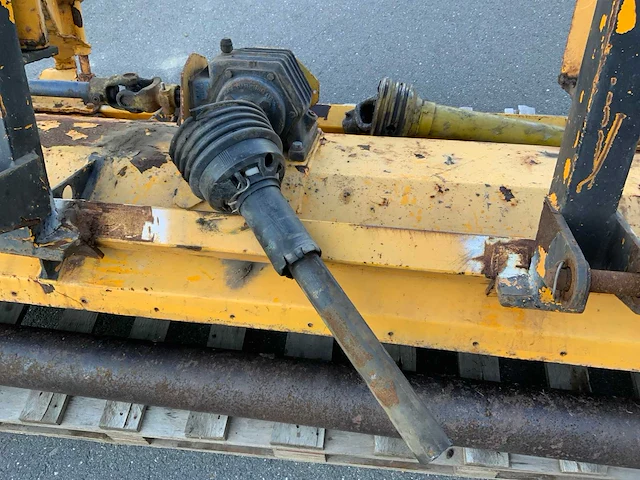 Bomford bandit 2200 klepelmaaier - afbeelding 12 van  14