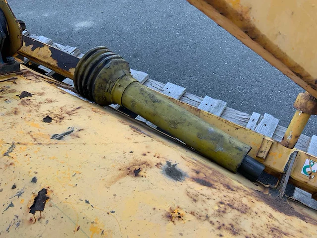 Bomford bandit 2200 klepelmaaier - afbeelding 13 van  14