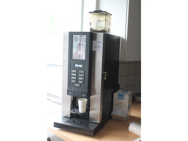 Bonenkoffiemachine etna nes121bxlhmanl1. afmeting 32 x 59 x 90 cm. - afbeelding 2 van  3