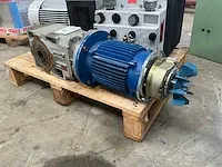 Bonfiglioli a412 elektromotor met vertragingskast - afbeelding 2 van  5